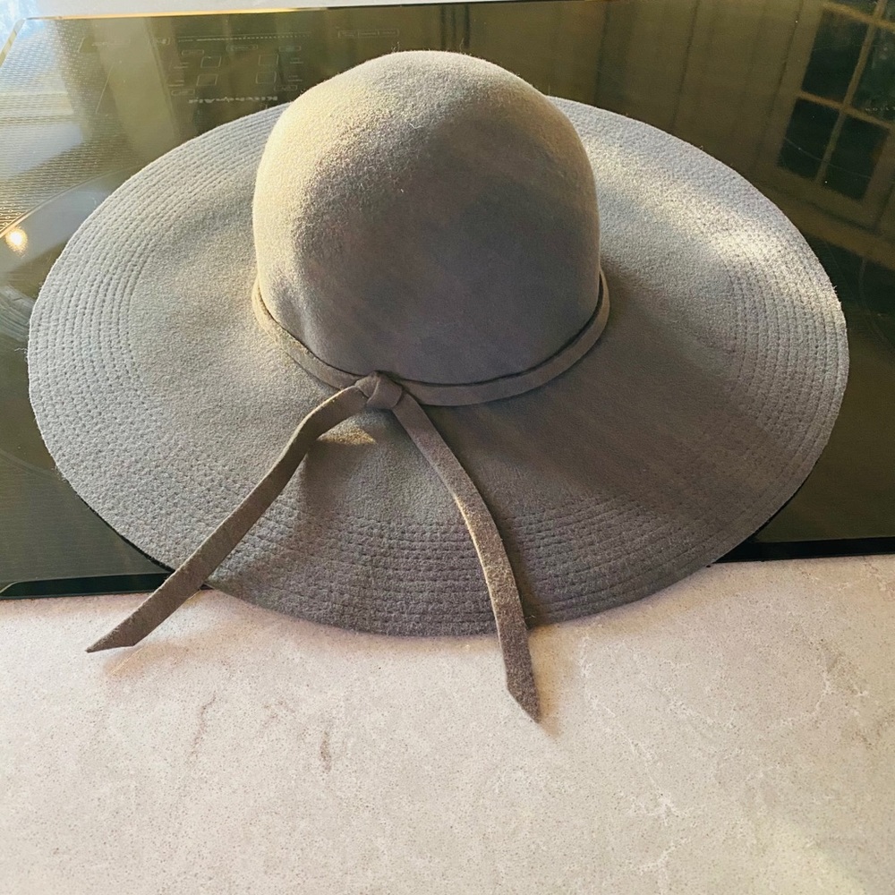 Floppy Wool Hat